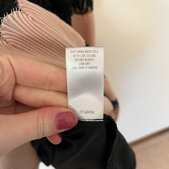 Taylor Pleated Lace Pink & Black Midi Dress - Size 14 - Picture 7 of 13